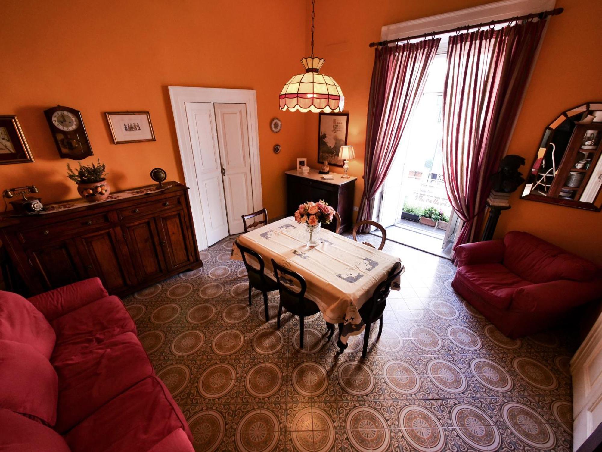 ナポリ Salotto Sommer Bed & Breakfast エクステリア 写真