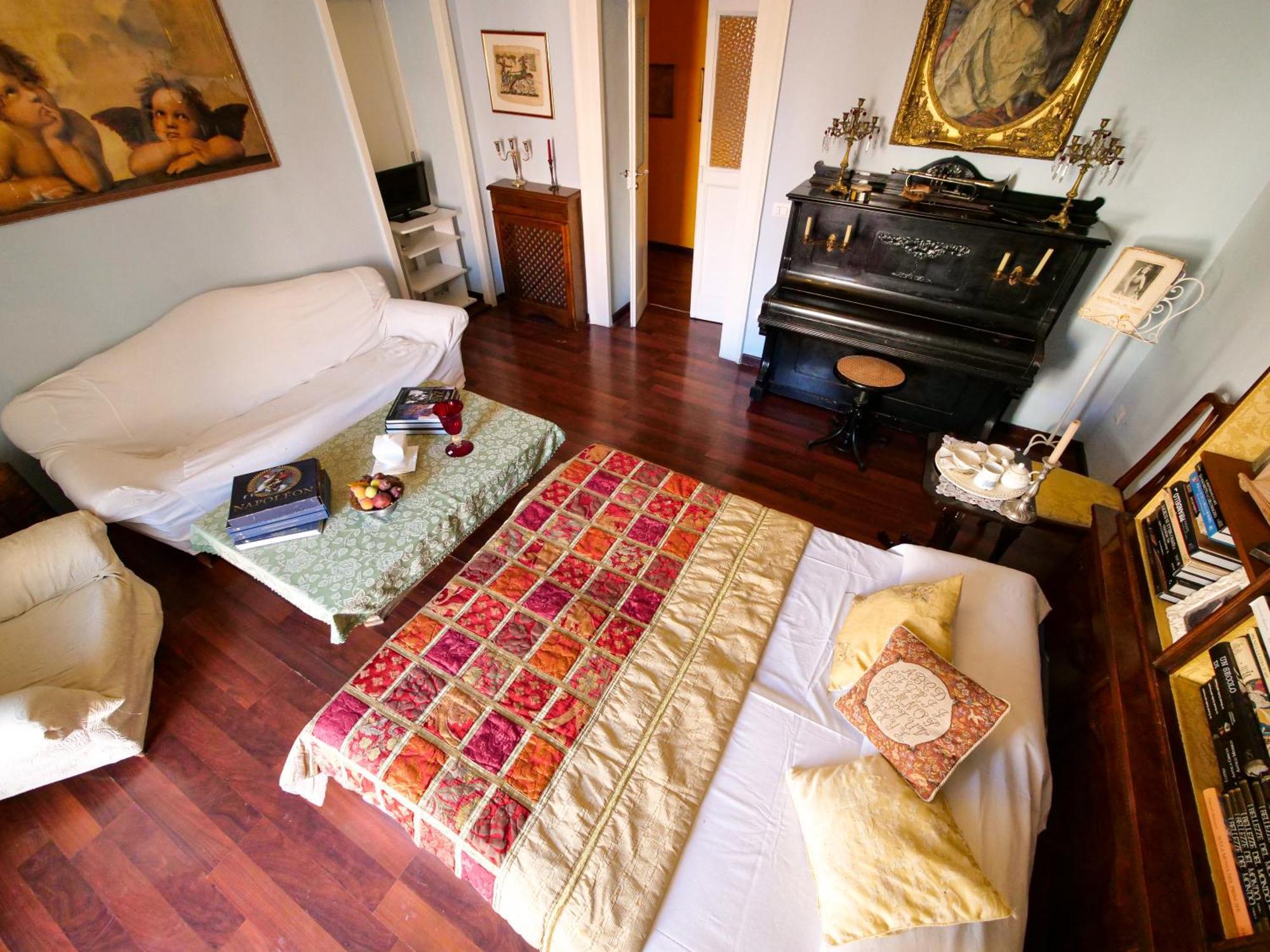 ナポリ Salotto Sommer Bed & Breakfast エクステリア 写真